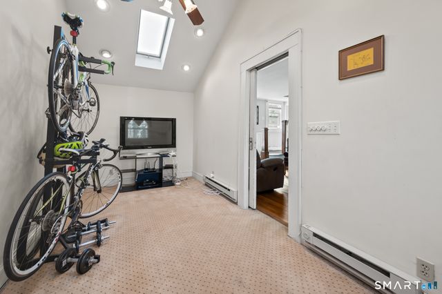 455 Woodlawn Avenue, Stratford, CT 06614