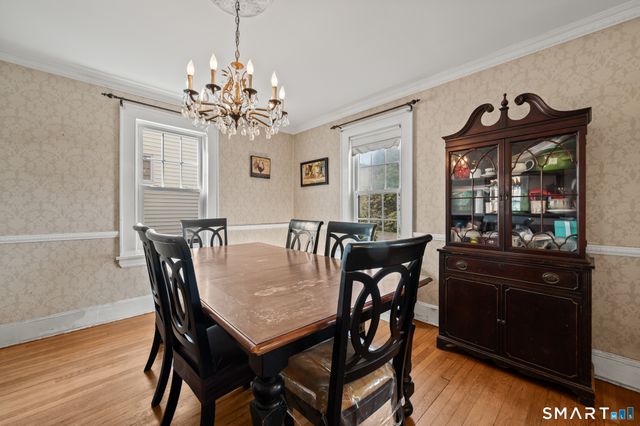 455 Woodlawn Avenue, Stratford, CT 06614