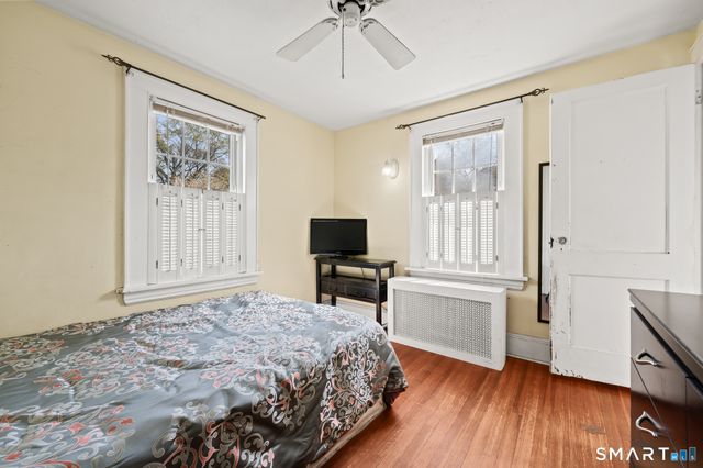 455 Woodlawn Avenue, Stratford, CT 06614