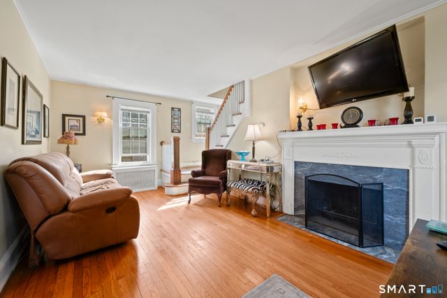 455 Woodlawn Avenue, Stratford, CT 06614