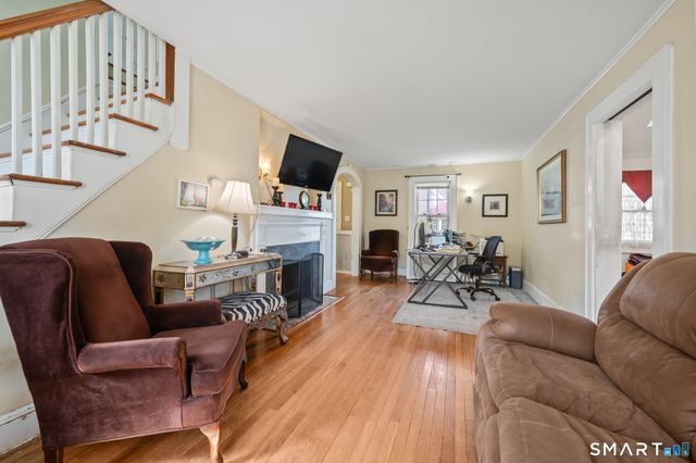 455 Woodlawn Avenue, Stratford, CT 06614