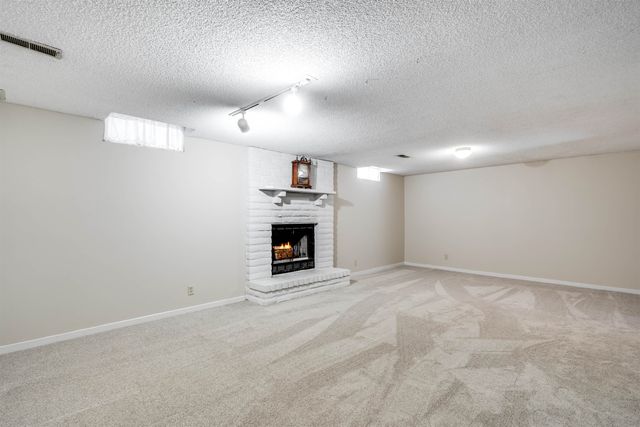 2004 N Shefford, Wichita, KS 67212