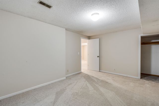 2004 N Shefford, Wichita, KS 67212