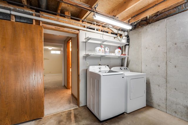 2004 N Shefford, Wichita, KS 67212