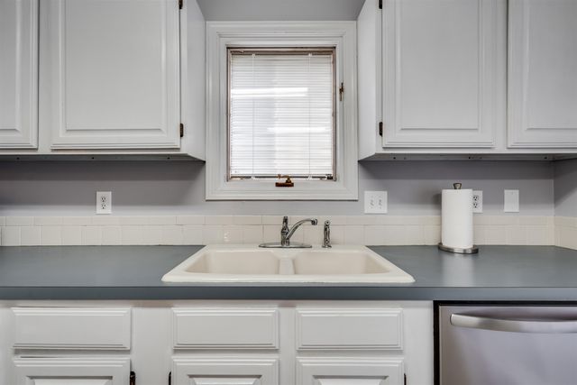 2004 N Shefford, Wichita, KS 67212