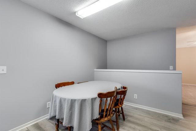 2004 N Shefford, Wichita, KS 67212