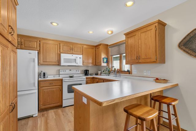 964 Willow Grove Circle, Waite Park, MN 56387