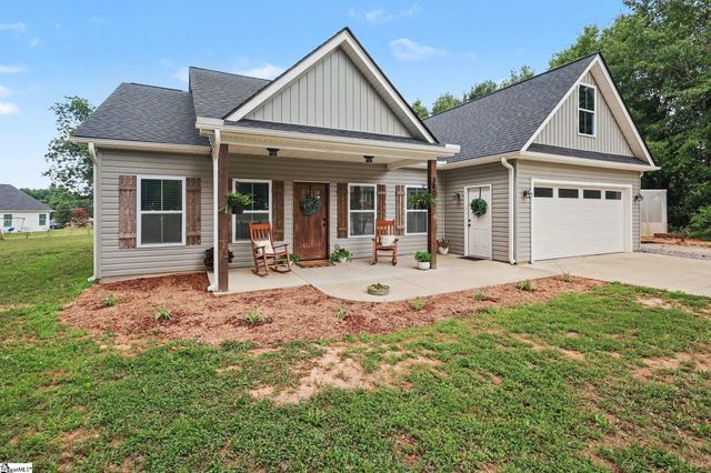 3807 Camp Road, Greer, SC 29651