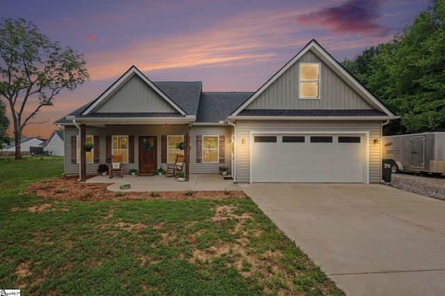 3807 Camp Road, Greer, SC 29651