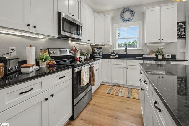 3807 Camp Road, Greer, SC 29651