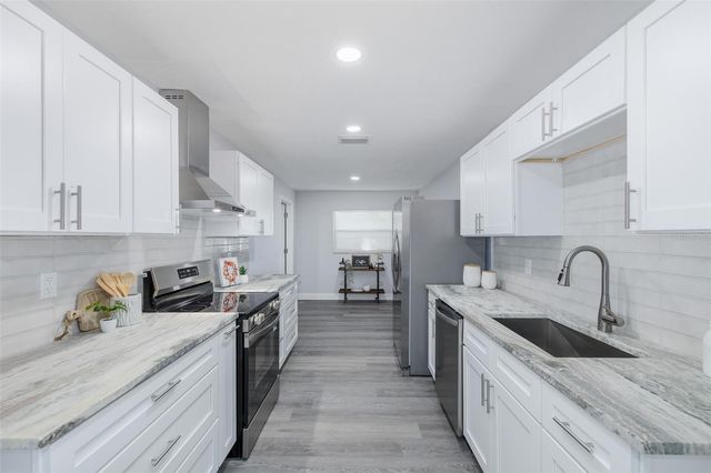 1815 DRIFTWOOD CIRCLE S, Oldsmar, FL 34677