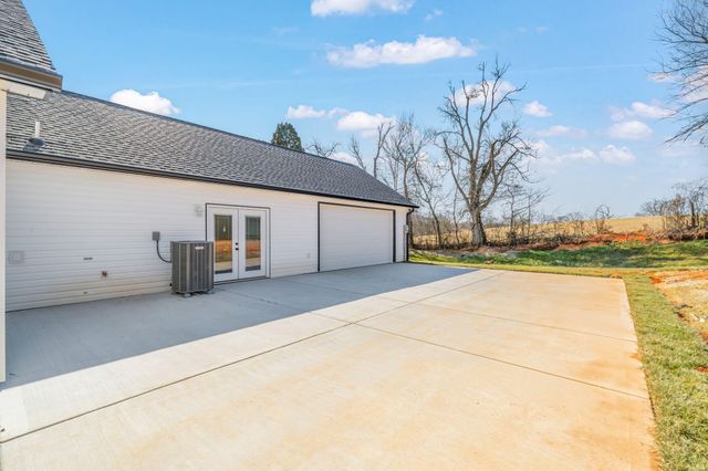 924 Stratford Avenue, Sweetwater, TN 37874