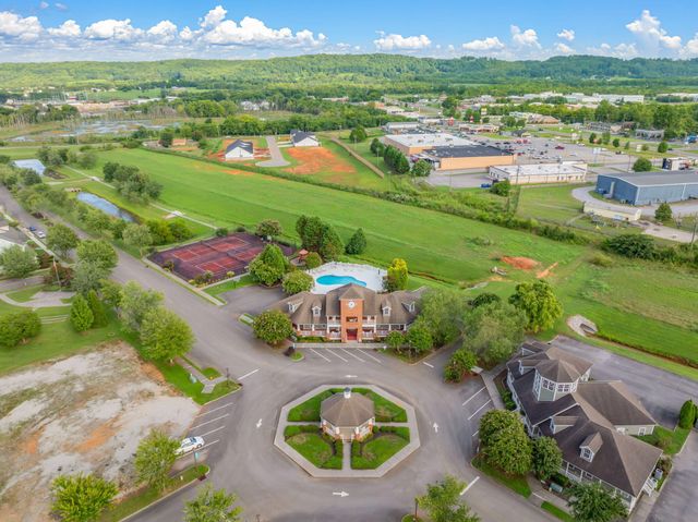 924 Stratford Avenue, Sweetwater, TN 37874