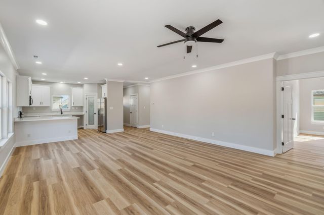 924 Stratford Avenue, Sweetwater, TN 37874