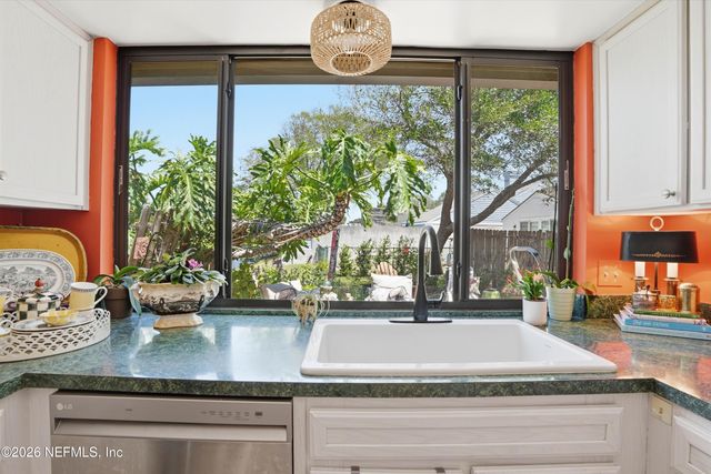 2543 DAUPHINE Court E, Ponte Vedra Beach, FL 32082