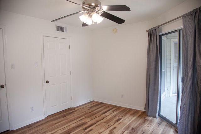 2450 Wickersham LN 904, Austin, TX 78741