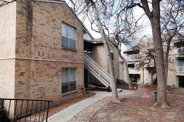 2450 Wickersham LN 904, Austin, TX 78741