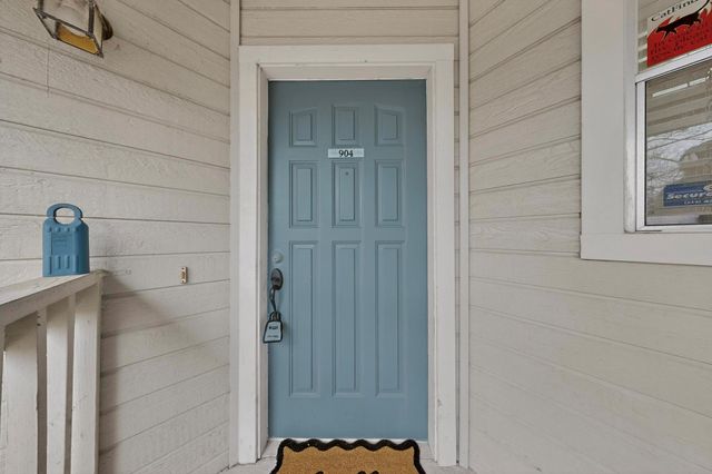 2450 Wickersham LN 904, Austin, TX 78741