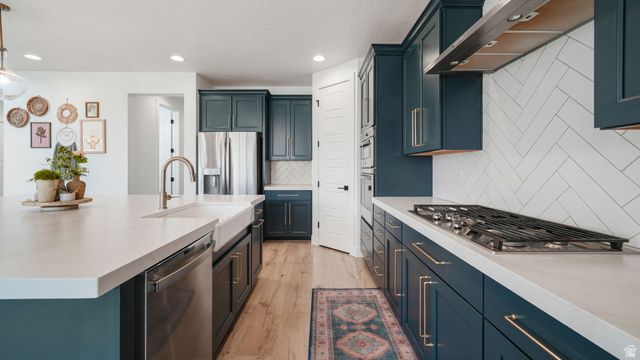 852 E 1400 S, Salem, UT 84653