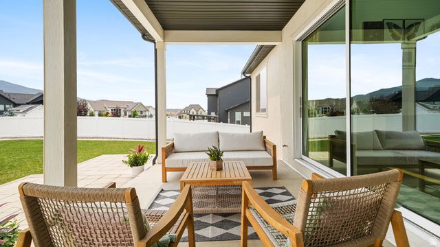 852 E 1400 S, Salem, UT 84653