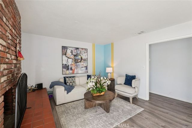 975 Brookside Avenue, Redlands, CA 92373