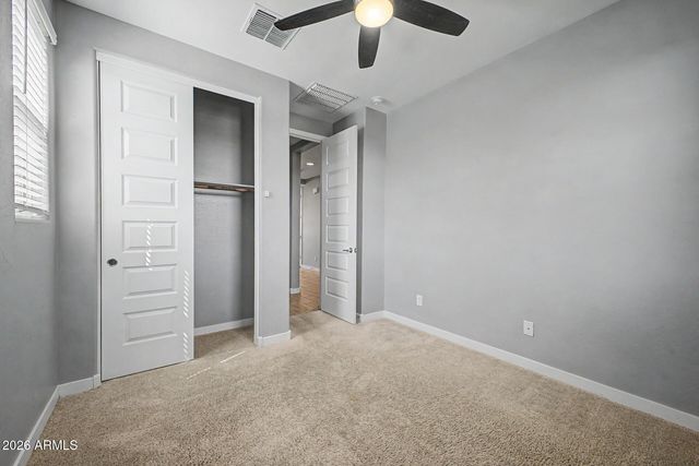 2322 E PALMDALE Lane, Gilbert, AZ 85298