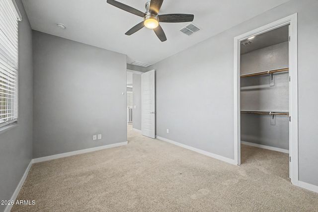 2322 E PALMDALE Lane, Gilbert, AZ 85298