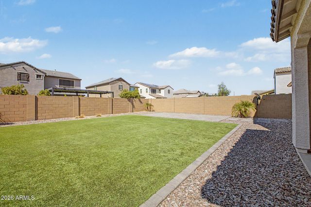 2322 E PALMDALE Lane, Gilbert, AZ 85298