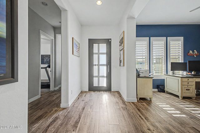 2322 E PALMDALE Lane, Gilbert, AZ 85298