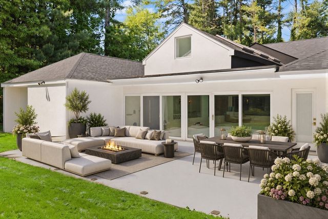 15 Scotch Dam Rd, Easton, MA 02375