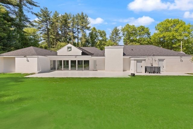 15 Scotch Dam Rd, Easton, MA 02375