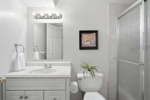 14530 S Greenwood Street, Olathe, KS 66062