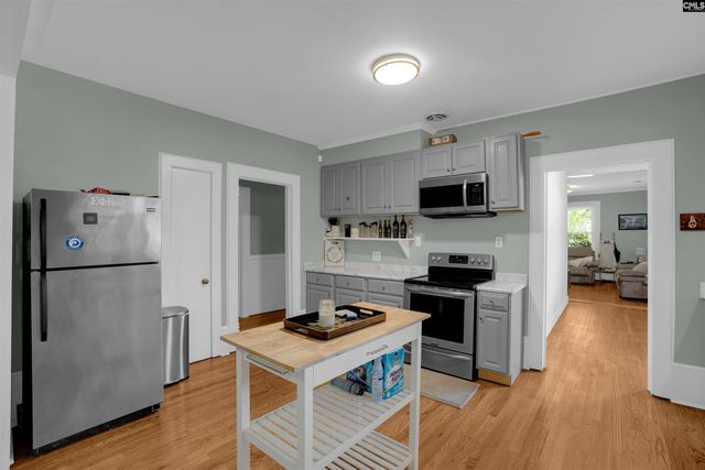 326 Lyles Street, Cayce, SC 29033