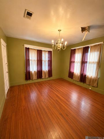 2764 Dalton St, Baton Rouge, LA 70805