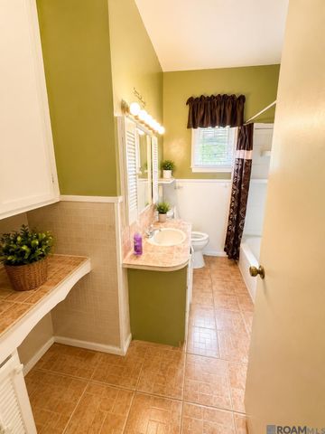 2764 Dalton St, Baton Rouge, LA 70805