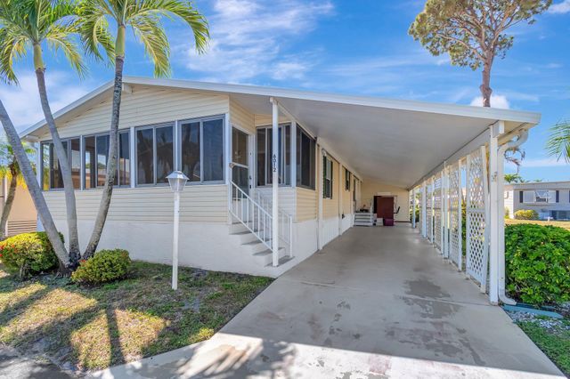 6012 Daiquiri Bay, Boynton Beach, FL 33436