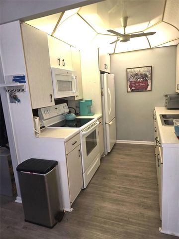 2150 Cambridge G 2150, Deerfield Beach, FL 33442