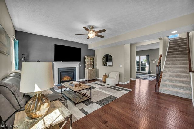 6530 Wisteria Lane, Medina, OH 44256