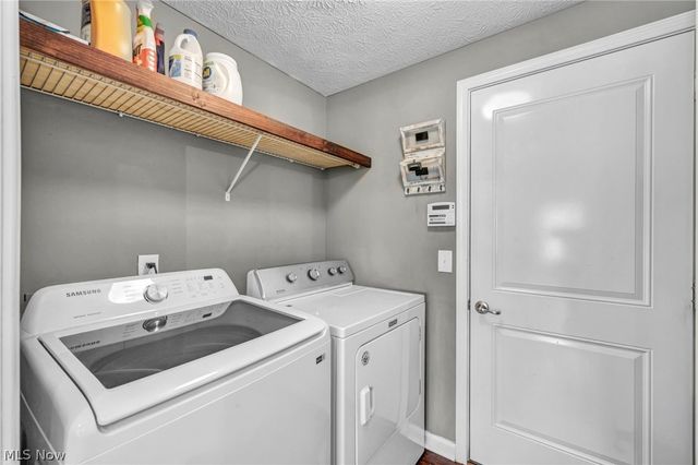6530 Wisteria Lane, Medina, OH 44256