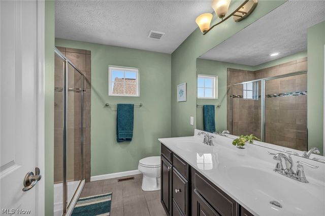 6530 Wisteria Lane, Medina, OH 44256