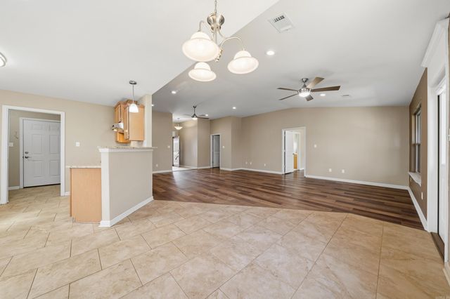 149 Cambridge Drive, Hot Springs, AR 71913