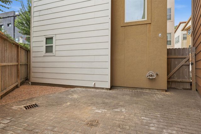 1535 Malone Street, Houston, TX 77007