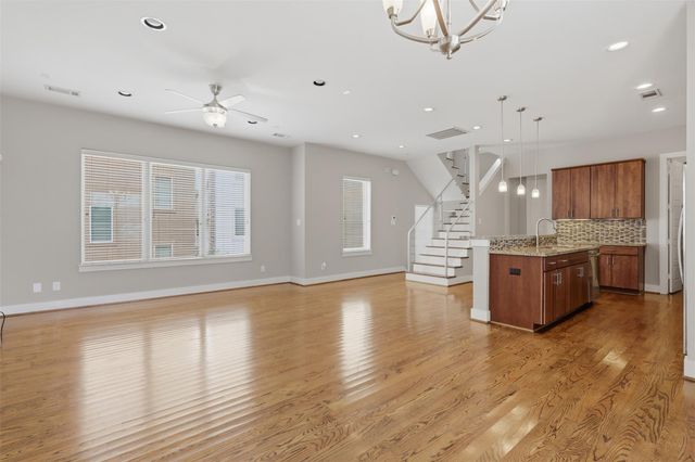 1535 Malone Street, Houston, TX 77007