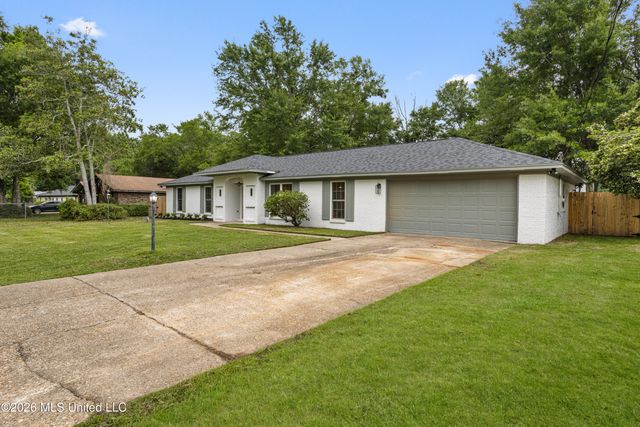 14004 El Camino Real Road, Ocean Springs, MS 39564