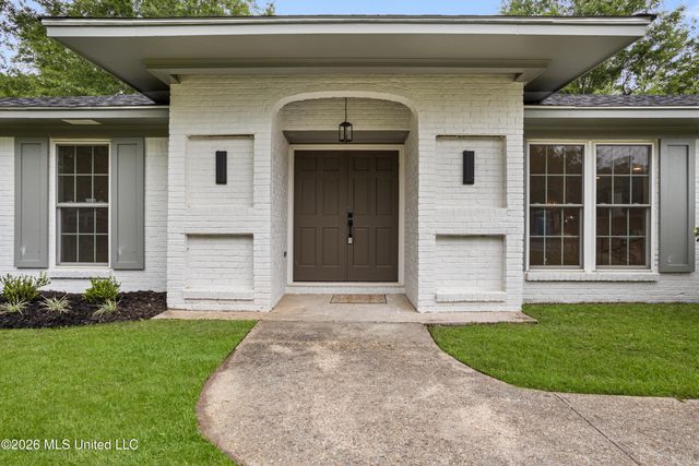 14004 El Camino Real Road, Ocean Springs, MS 39564
