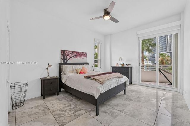 888 Brickell Key Dr 404, Miami, FL 33131