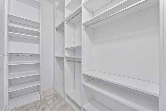 888 Brickell Key Dr 404, Miami, FL 33131