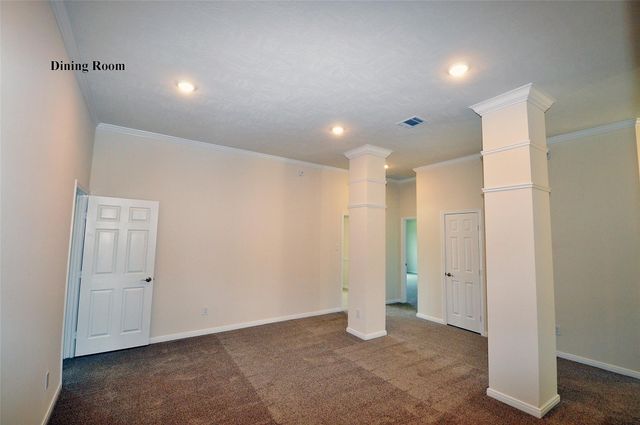 2210 Fortuna Drive, League City, TX 77539