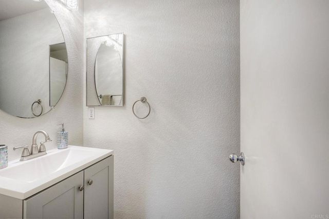 1862 Morning View Drive, Vista, CA 92084
