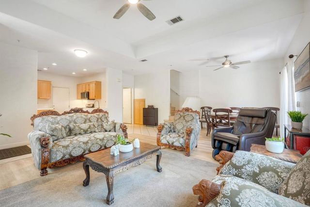 1862 Morning View Drive, Vista, CA 92084